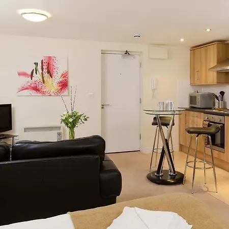 Your Cotham Lawn Apartman Bristol